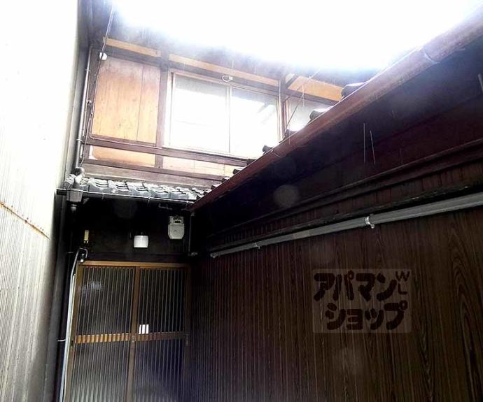 【歓喜町貸家２１２】間取