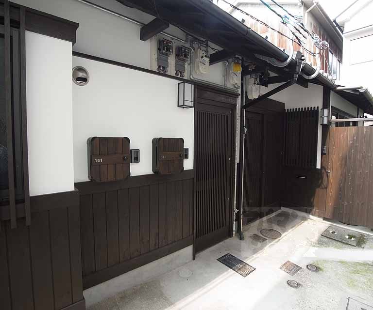 京町家小路　室町庵