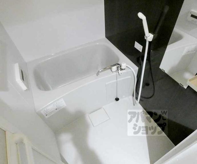 【Ｅａｓｅ西大路】間取