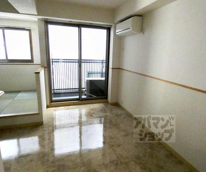 【Ｅａｓｅ西大路】間取