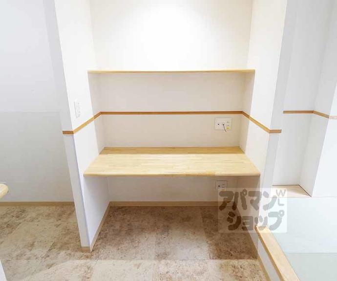 【Ｅａｓｅ西大路】間取