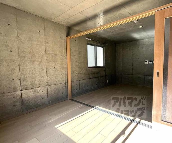 【Ｏｐｔｉｍａ御所西藪之内町】間取