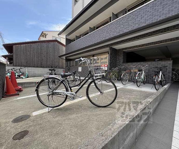 【フラッティ千本今出川】間取