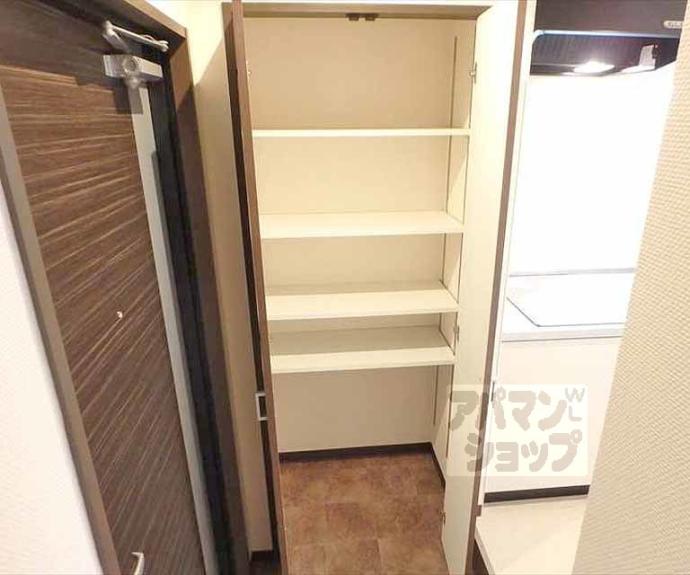 【エクセレント二条城北】間取