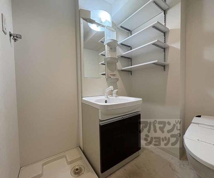 【グランスイート鴨川】間取