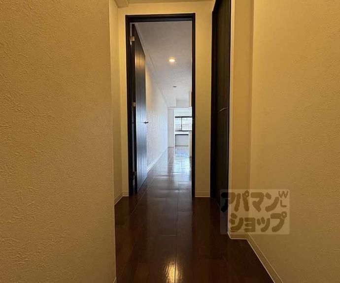 【グランスイート鴨川】間取