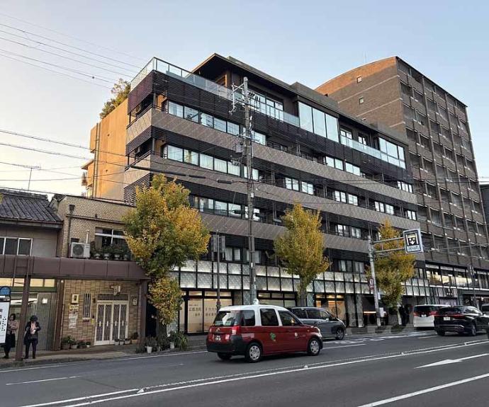 【グランスイート鴨川】間取