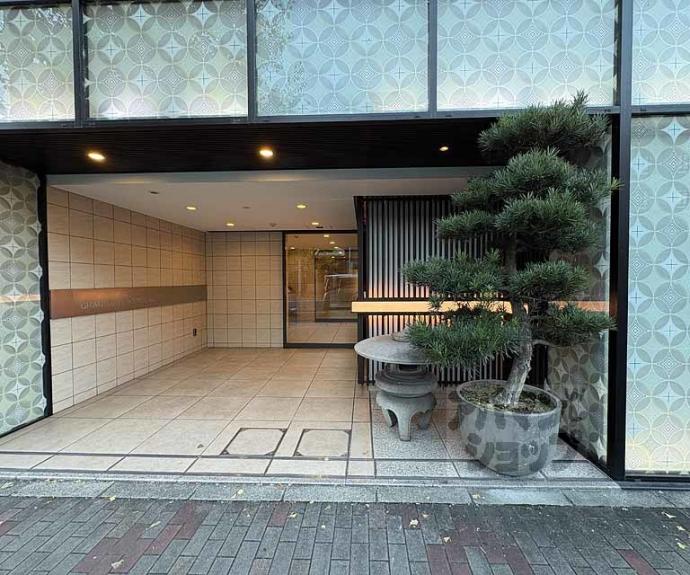 【グランスイート鴨川】間取