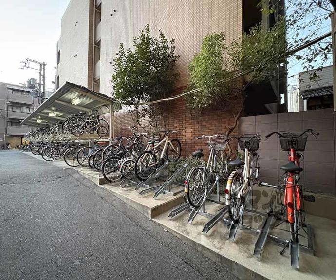 【グランスイート鴨川】間取