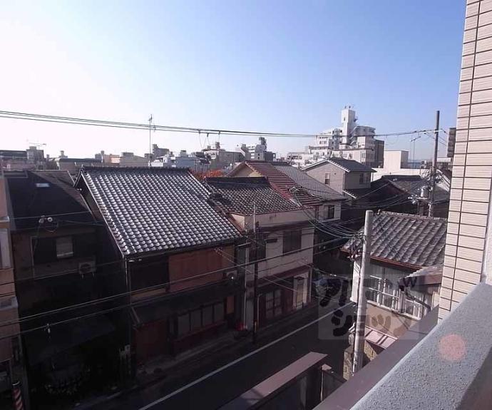 【エクラン二条城】間取