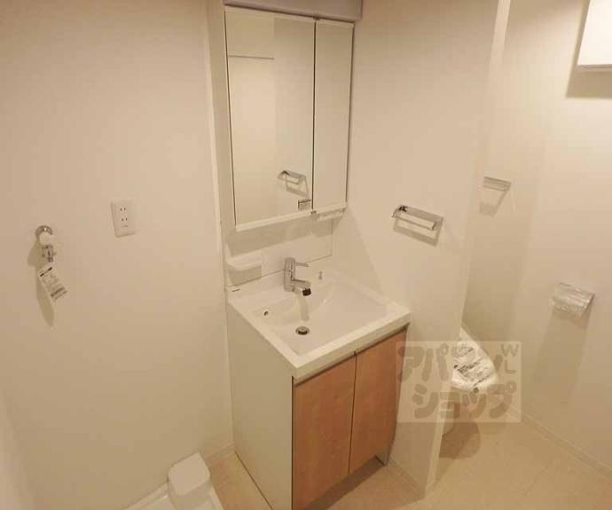 【ブランネージュ二条城北】間取