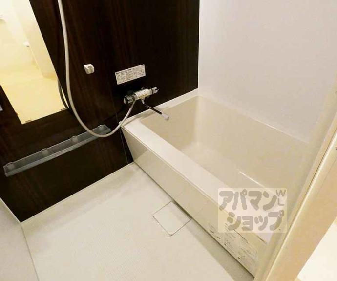 【ブランネージュ二条城北】間取