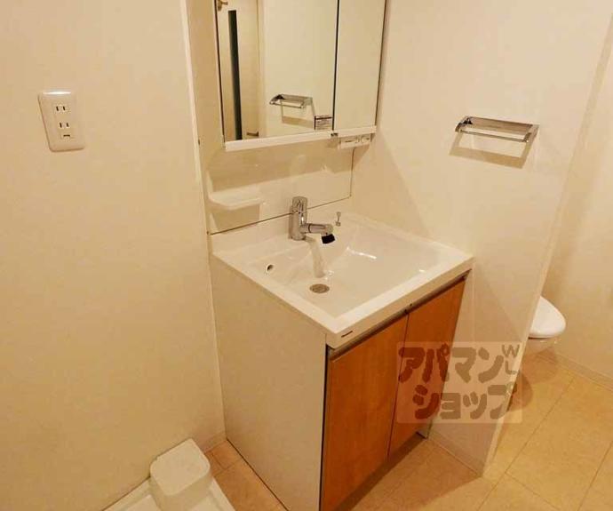 【ブランネージュ二条城北】間取