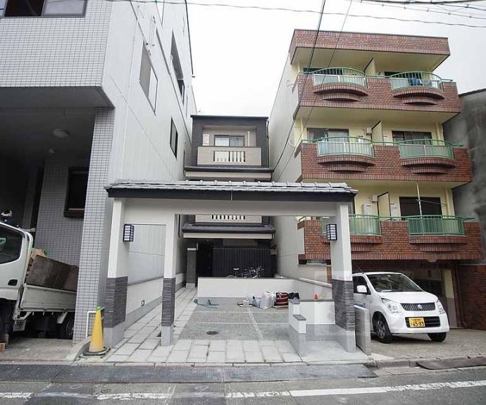 【ＭＥＳＡ　ＶＥＲＤＥ　二条城北】間取