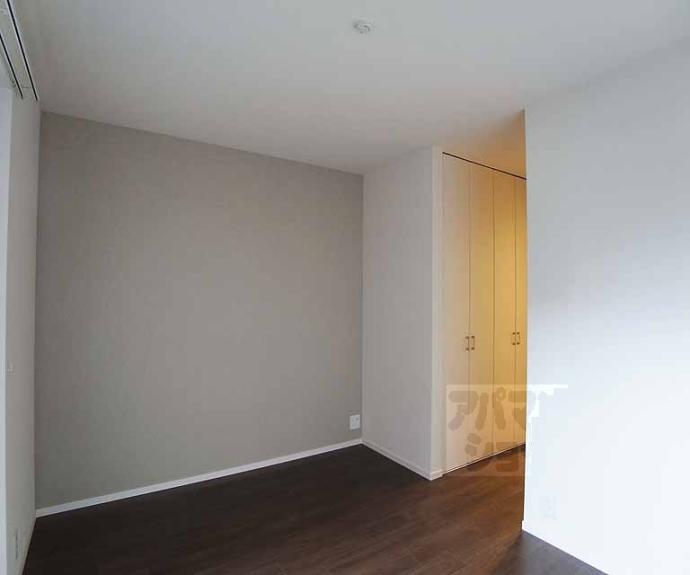 【グリーン・コート】間取