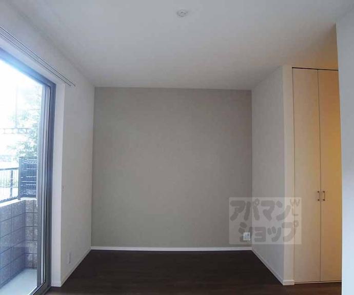 【グリーン・コート】間取