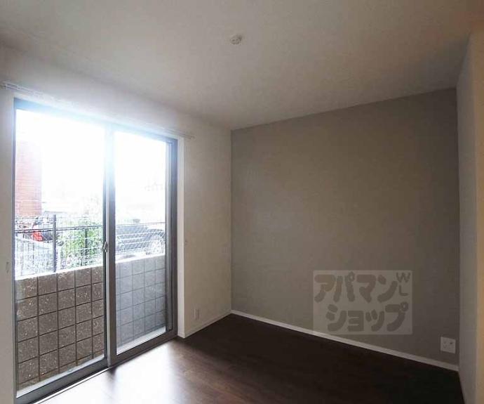 【グリーン・コート】間取