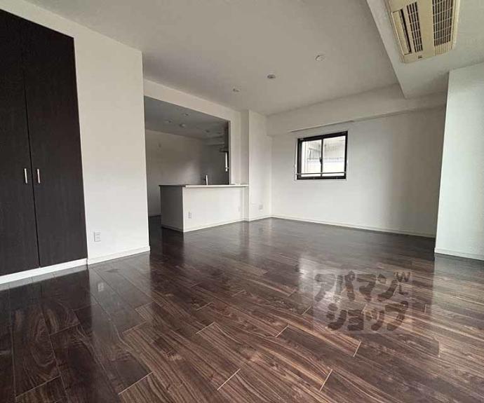 【ブランシエラ二条城】間取