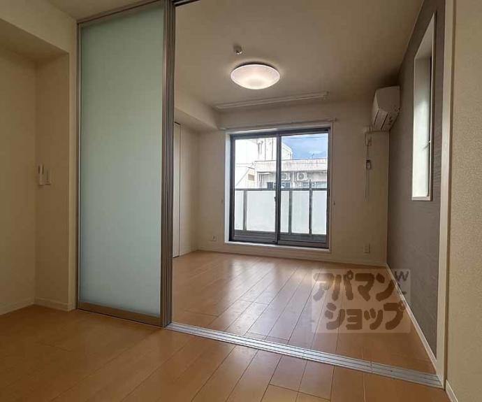 【ＣＨＡＲＩＳ御所東】間取