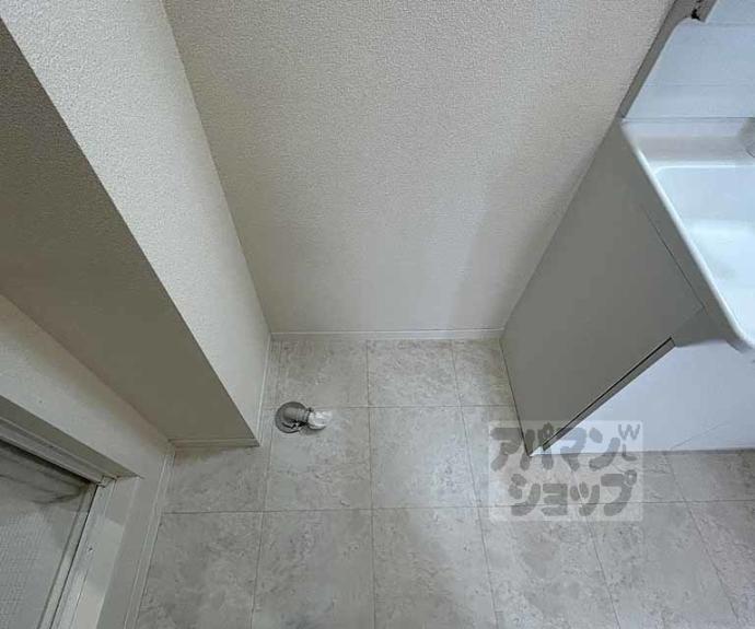 【ＣＨＡＲＩＳ御所東】間取