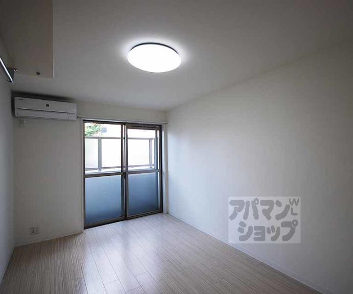 【ＡＹメゾン中立売】間取