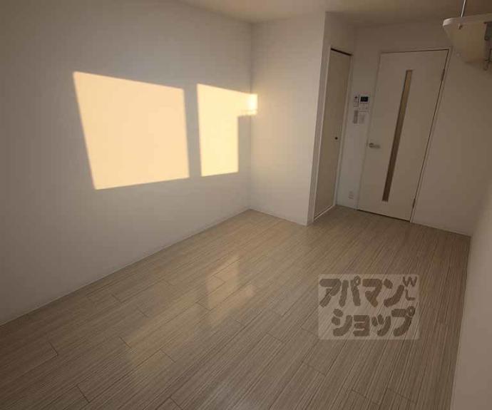 【ＡＹメゾン中立売】間取