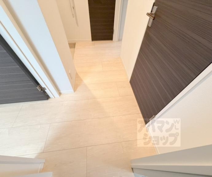 【シャーメゾン白梅町】間取