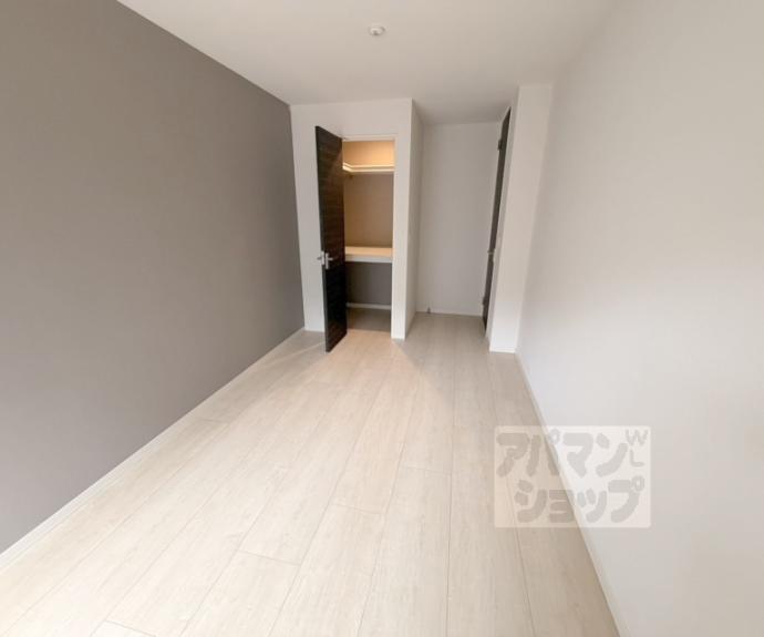 【シャーメゾン白梅町】間取