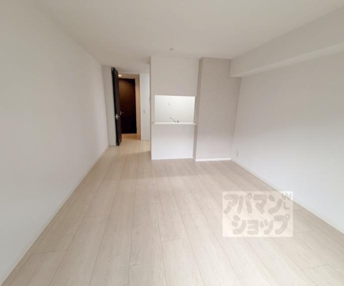 【シャーメゾン白梅町】間取