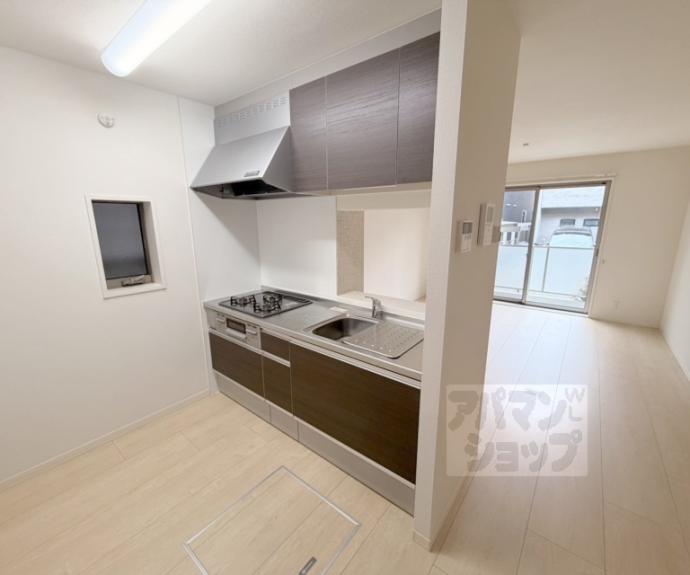 【シャーメゾン白梅町】間取