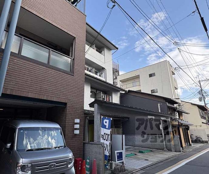 【ＳＡＭＳＱＵＡＲＥ西陣】間取