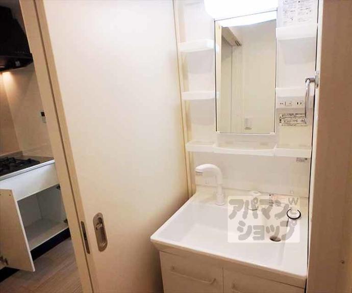 【ＳＡＭＳＱＵＡＲＥ西陣】間取