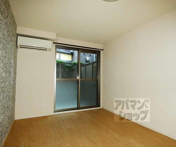 【サントス千本今出川】間取