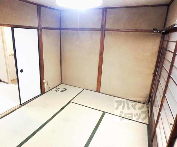 【泉アパート】間取