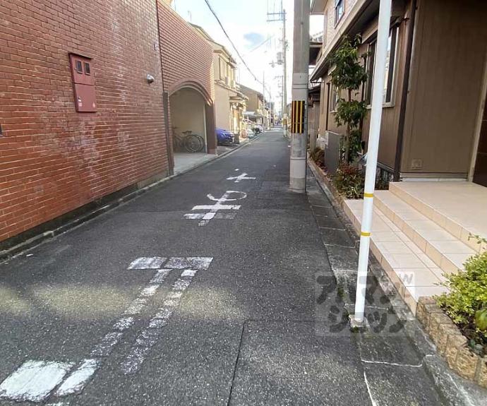 【ＳｈａＭａｉｓｏｎ　エスポワ一条】間取