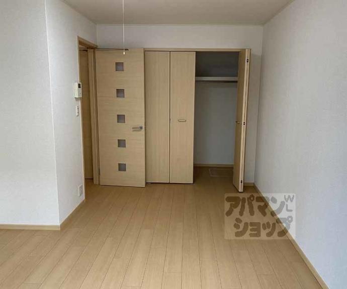 【フィオーレ　３】間取