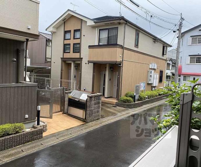 【フィオーレ　３】間取