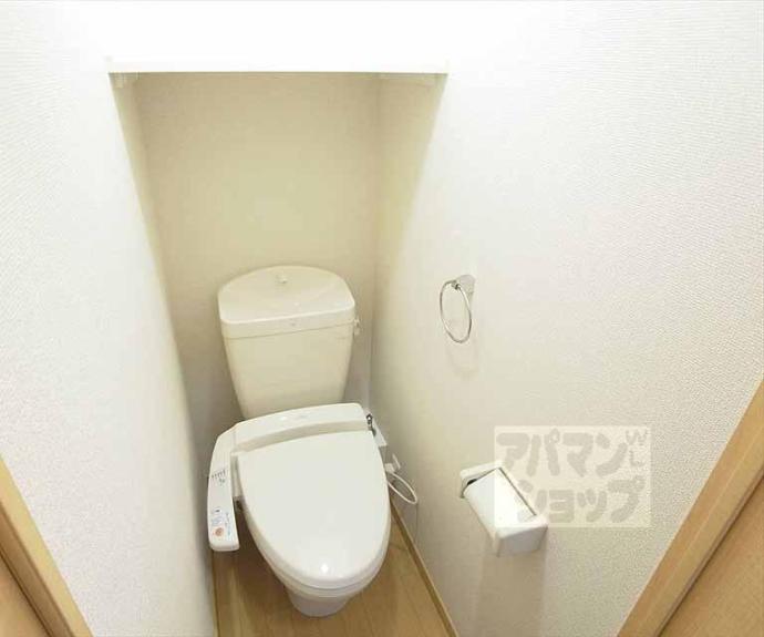 【レオパレスＵｒｂａｎ桂坂】間取