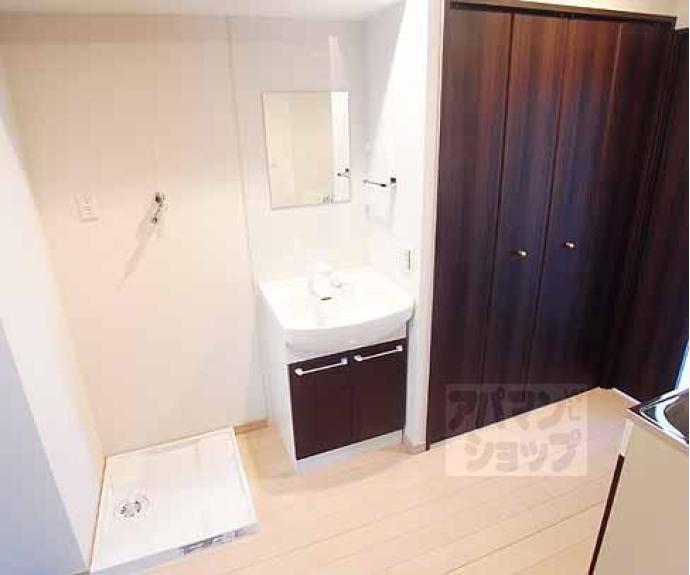 【ミルフローラＳＫ二条】間取