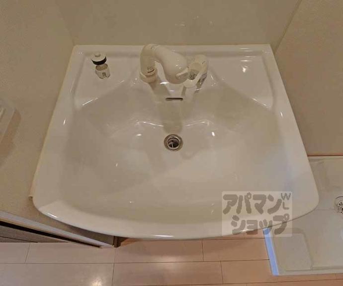 【ミルフローラＳＫ二条】間取