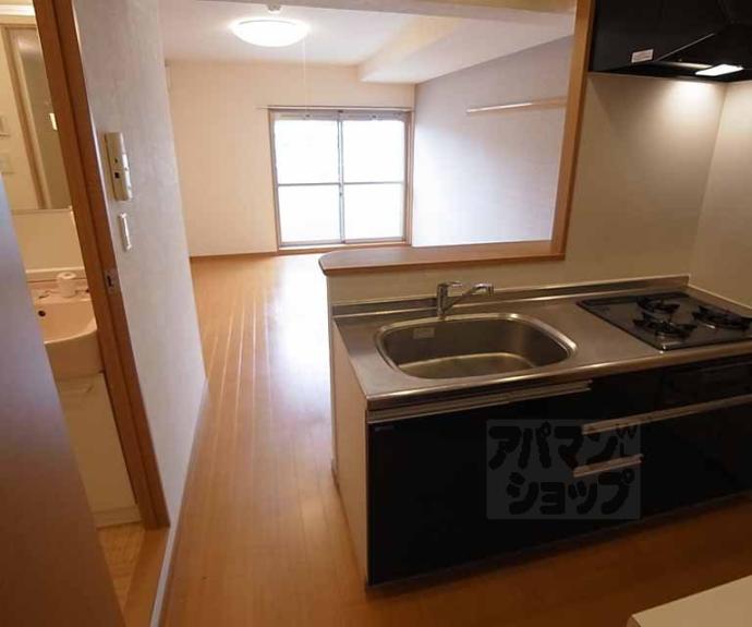 【シャルレ１１番館】間取