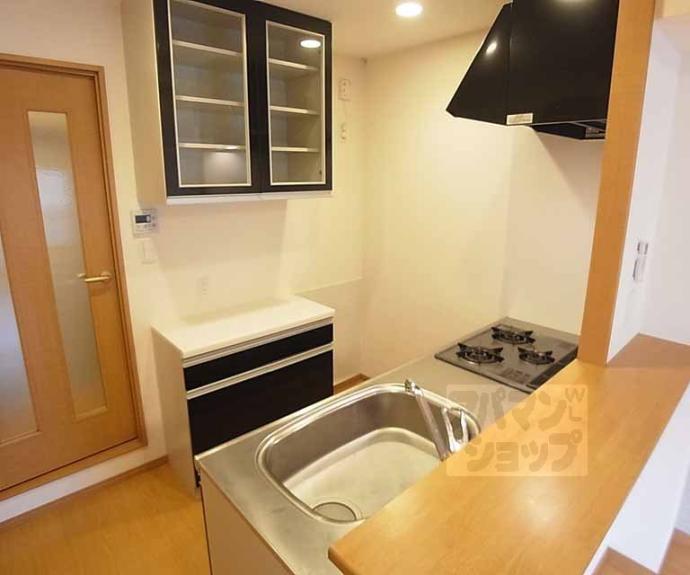 【シャルレ１１番館】間取