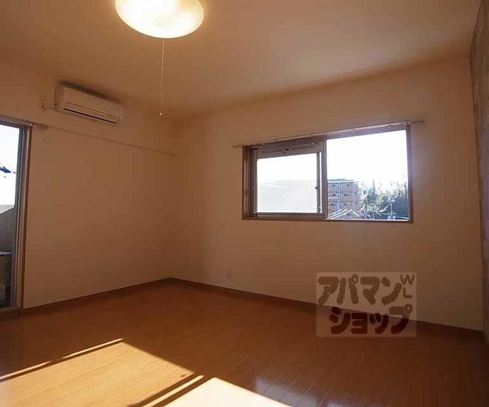 【シャルレ１１番館】間取