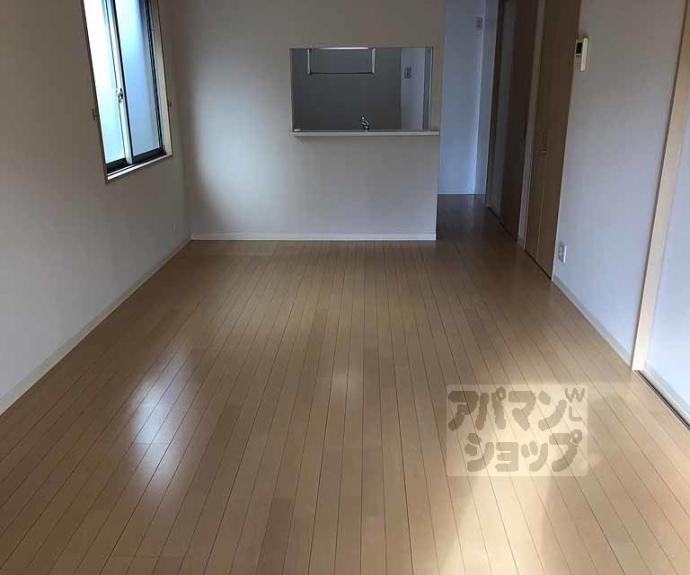 【ロイヤル・ワン】間取