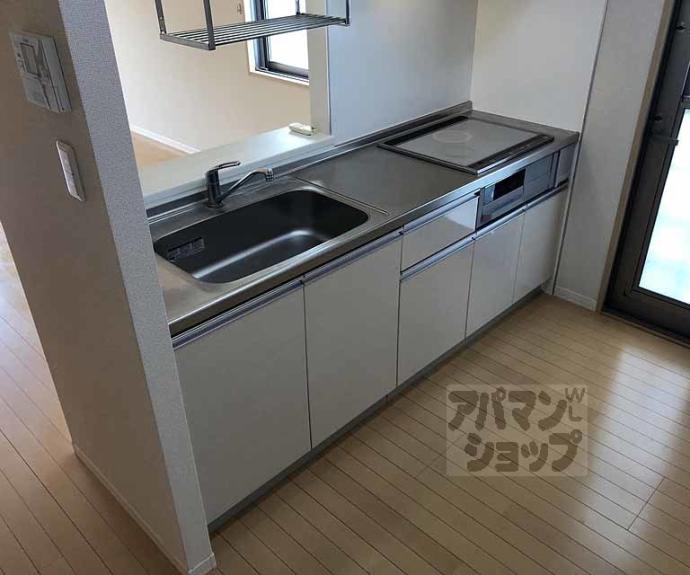 【ロイヤル・ワン】間取