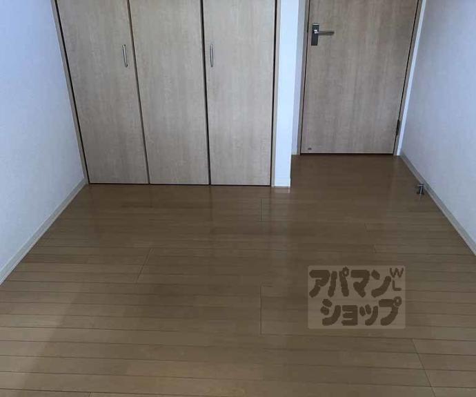 【ロイヤル・ワン】間取