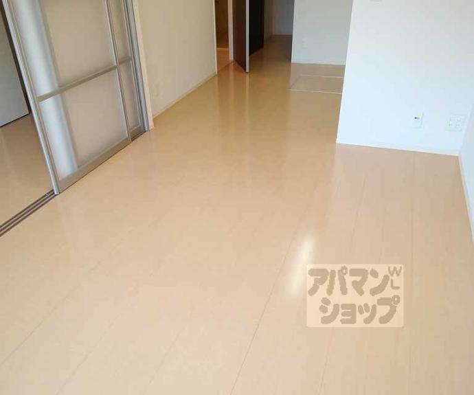 【Ｌ’ｏｖｅｓｔ　Ｃａｓａ】間取