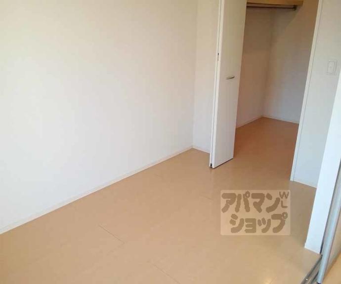 【Ｌ’ｏｖｅｓｔ　Ｃａｓａ】間取