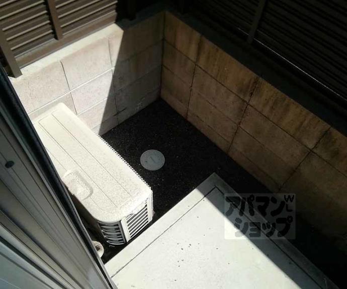 【Ｌ’ｏｖｅｓｔ　Ｃａｓａ】間取