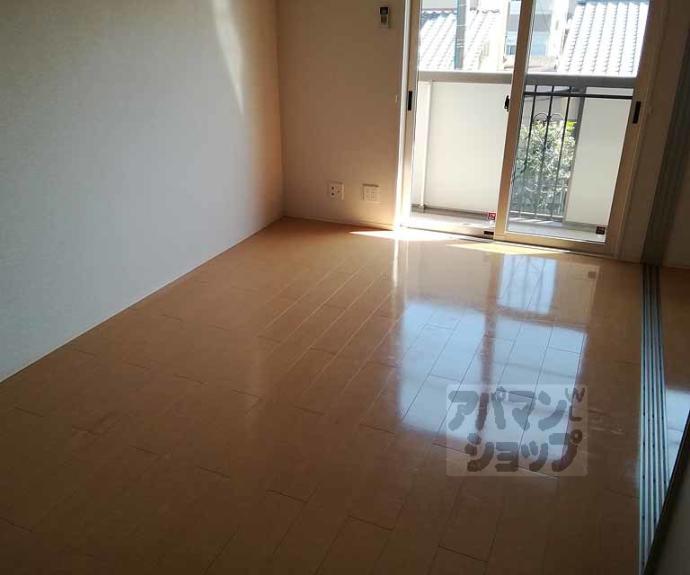 【Ｌ’ｏｖｅｓｔ　Ｃａｓａ】間取